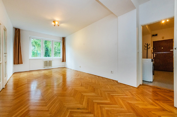 Pronájem bytu 3+1 v osobním vlastnictví 62 m², Praha 6 - Břevnov
