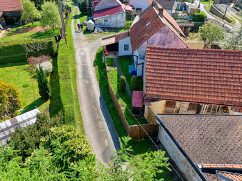 pohled na dům - Prodej chaty / chalupy 35 m², Zalešany
