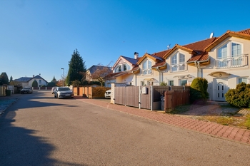 Prodej domu 75 m², Hostivice