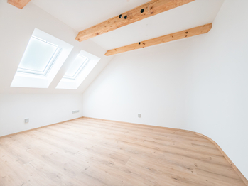 Prodej bytu 4+1 v osobním vlastnictví 145 m², Černilov