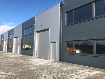 Pronájem skladovacích prostor 180 m², Červený Újezd