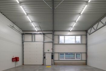 Pronájem skladovacích prostor 180 m², Červený Újezd