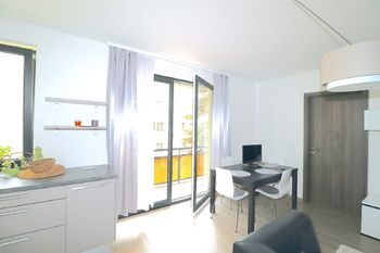 obývací pokoj - Pronájem bytu 2+kk v osobním vlastnictví 70 m², Říčany