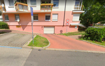 Pronájem garážového stání 16 m², Praha 8 - Libeň