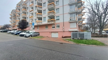 Pronájem garážového stání 16 m², Praha 8 - Libeň