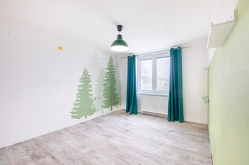 Prodej bytu 4+1 v osobním vlastnictví 92 m², Stálky