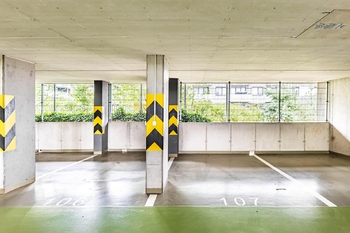 Garážové stání - Pronájem bytu 2+kk v osobním vlastnictví 52 m², Praha 5 - Stodůlky