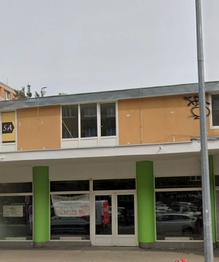 Pronájem obchodních prostor 220 m², Praha 4 - Michle