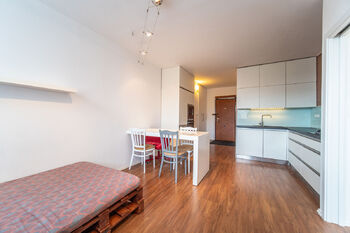 Pronájem bytu 2+kk v osobním vlastnictví 46 m², Praha 4 - Chodov