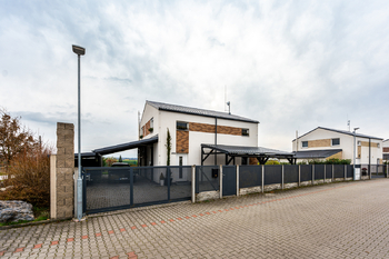 Prodej domu 123 m², Záryby