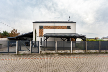 Prodej domu 123 m², Záryby