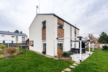 Prodej domu 123 m², Záryby