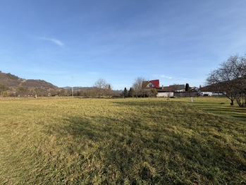 Prodej pozemku 1682 m², Hovězí