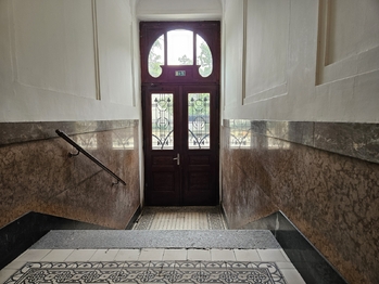 Prodej bytu 3+1 v osobním vlastnictví 111 m², Praha 3 - Vinohrady