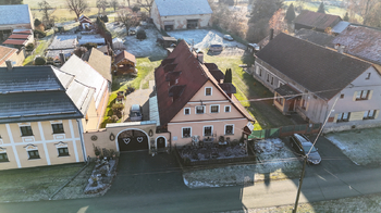 Prodej domu 260 m², Zadní Chodov