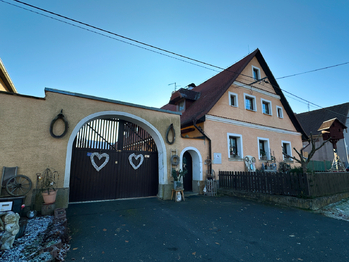 Prodej domu 260 m², Zadní Chodov