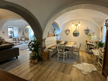 Prodej domu 260 m², Zadní Chodov