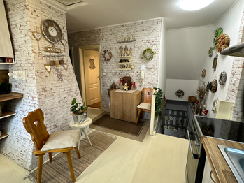 Prodej domu 260 m², Zadní Chodov