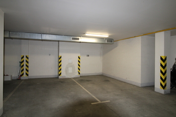 Pronájem garážového stání 12 m², Praha 4 - Podolí