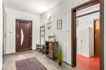 Prodej domu 285 m², Miřejovice