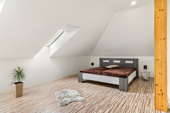 Prodej domu 285 m², Miřejovice