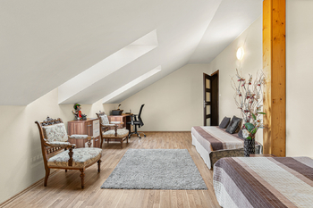 Prodej domu 285 m², Miřejovice