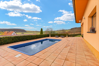 Prodej domu 285 m², Miřejovice