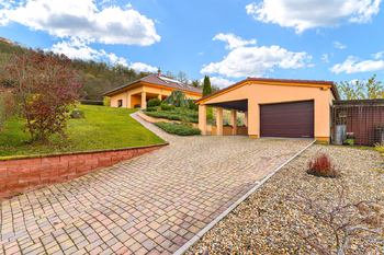 Prodej domu 285 m², Miřejovice