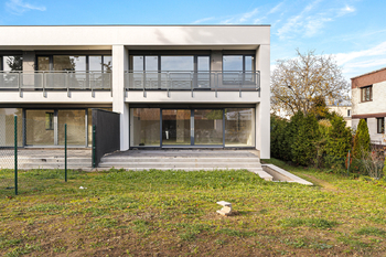 Prodej domu 275 m², Praha 4 - Kunratice