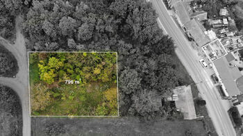 Prodej pozemku 796 m², Bulhary