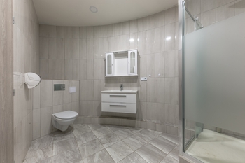 Pronájem kancelářských prostor 71 m², Praha 10 - Hostivař