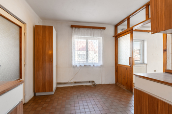 Prodej domu 140 m², Chrášťany