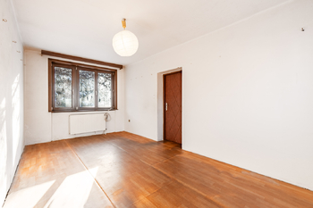 Prodej domu 140 m², Chrášťany