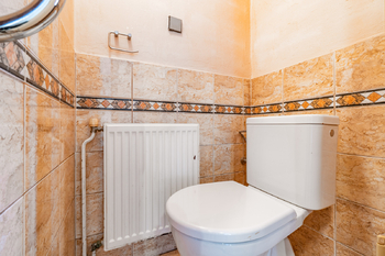 Prodej domu 140 m², Chrášťany