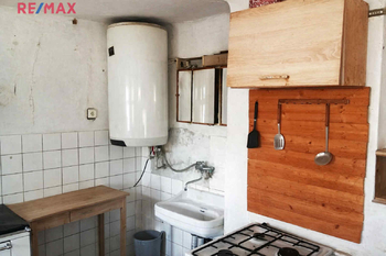 Prodej domu 120 m², Rovensko pod Troskami