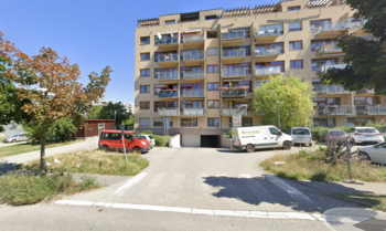 Prodej garážového stání, Praha 5 - Hlubočepy