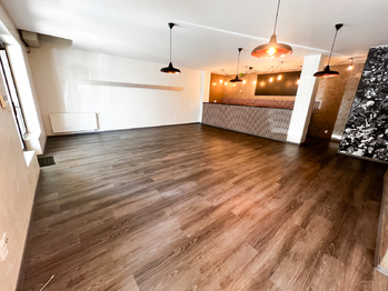 Pronájem obchodních prostor 75 m², Uherské Hradiště