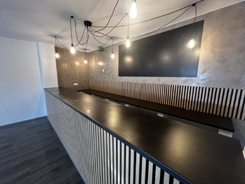 Pronájem obchodních prostor 75 m², Uherské Hradiště