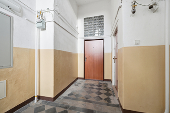 Prodej bytu 1+1 v osobním vlastnictví 53 m², Děčín