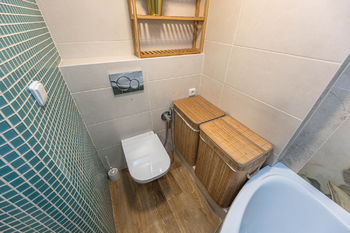 koupelna - Prodej bytu 4+1 v osobním vlastnictví 87 m², Praha 4 - Krč