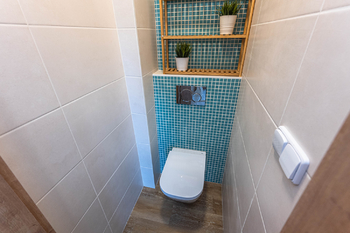 samostatná toaleta - Prodej bytu 4+1 v osobním vlastnictví 87 m², Praha 4 - Krč
