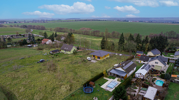 Pronájem pozemku 1443 m², Svaté Pole