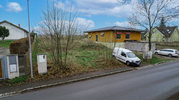 Pronájem pozemku 1443 m², Svaté Pole