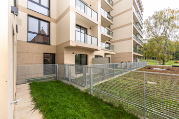 Pronájem bytu 2+kk v osobním vlastnictví 75 m², Praha 6 - Břevnov