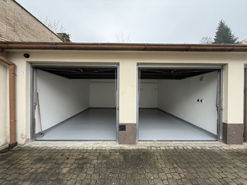 Prodej garáže, Karlovy Vary