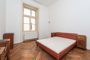 Pronájem bytu 5+1 v osobním vlastnictví 180 m², Praha 1 - Nové Město