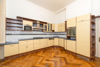 Pronájem bytu 5+1 v osobním vlastnictví 180 m², Praha 1 - Nové Město