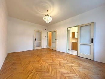 Obývací pokoj - Prodej bytu 2+1 v družstevním vlastnictví 54 m², Teplice