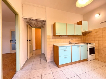 Kuchyně - Prodej bytu 2+1 v družstevním vlastnictví 54 m², Teplice