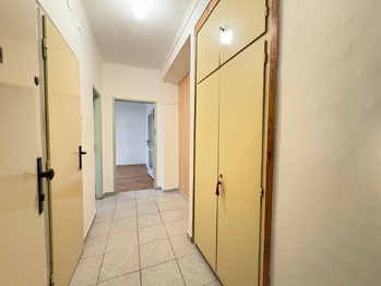 Chodba - Prodej bytu 2+1 v družstevním vlastnictví 54 m², Teplice